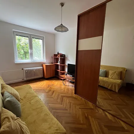 Self-check- 2-bedroom Comfortable Apartment Levice