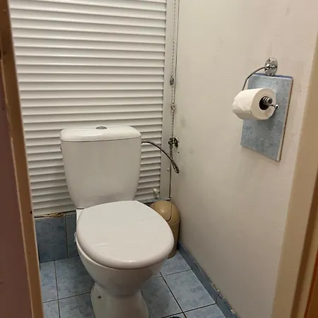 Self-check- 2-bedroom Comfortable Levice